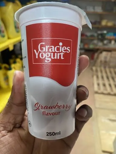 Gracie’s Strawberry Yoghurt 250ml – Creamy, Sweet & Fruit-Lover’s Joy