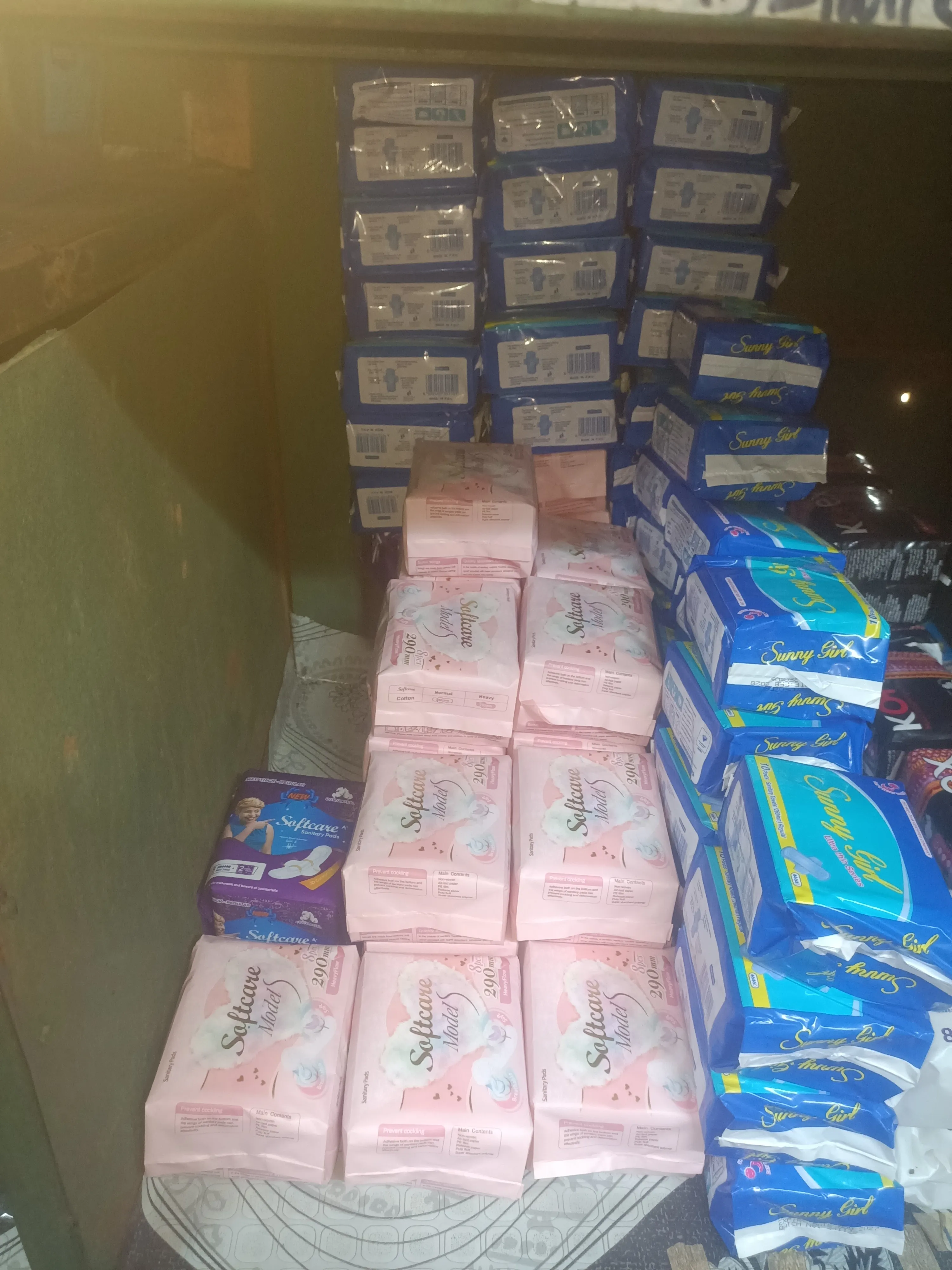 Softcare Model Sanitary Pads