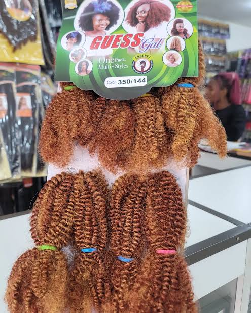 Guess Gal Braids 
