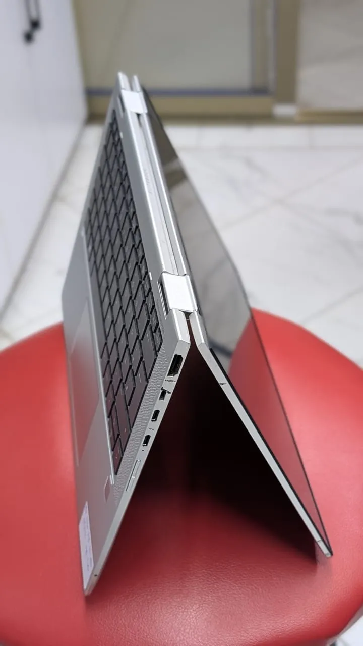 HP EliteBook x360 1030 G3 – Core i5 | 8GB RAM | 256GB SSD